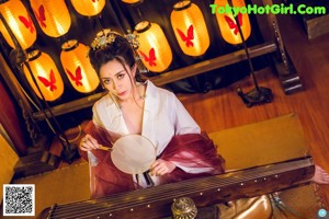 TouTiao 2017-11-22: Model Xuan Chen (萱 宸) (15 photos)